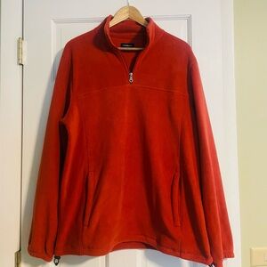 Men’s Terracotta Croft and Barrow fleece pullover-size medium